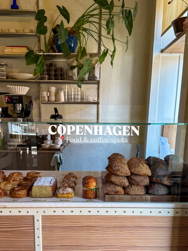 COPENHAGUE FOOD RECAP’ 🍳☕️ ENREGISTREZ !

Seulement 20 photos possibles mais toutes mes adresses sont sur Mapstr ou ma carte Google Maps (lien story à la une). Vous pouvez enregistrer directement ma Map pour retrouver facilement les adresses 🩷
.
Je vous conseille les posts et stories à la une de @lesparisdelaura et @leajplf pour trouver des petits spots sympa 🎀

Et si vous avez des reco à faire …. Go en commentaires ⬇️

#copenhagen #copenhague #copenhagenfood #copenhagencoffee