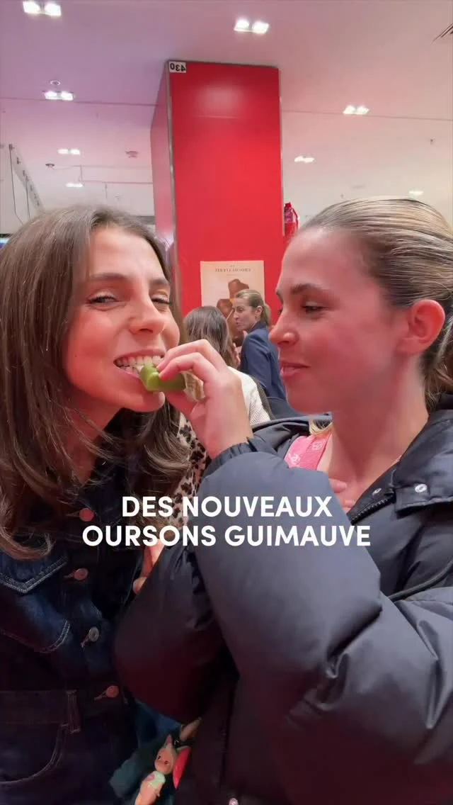 LES MEILLEURS OURSONS 🧸🍫

Entre 2 DÉLICIEUX oursons guimauve, j’en ai évidemment profité pour poser 2/3 questions à @cyrillignac 🎤

La liste des nouveaux parfums est ici pour que vous me fassiez votre top: 
Café, matcha, chocolat lait, praliné noisette, praliné pécan, framboise, praliné pistache, chocolat noir, dulcey et caramel. 

J’attends un parfum crème de marron de pieds ferme! 🧸

C’est une invitation @lapatisserie_cyrillignac - non rémunérée et plutôt très agréable !